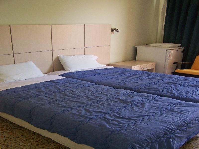 Avaton Hotel Ligourio Zewnętrze zdjęcie