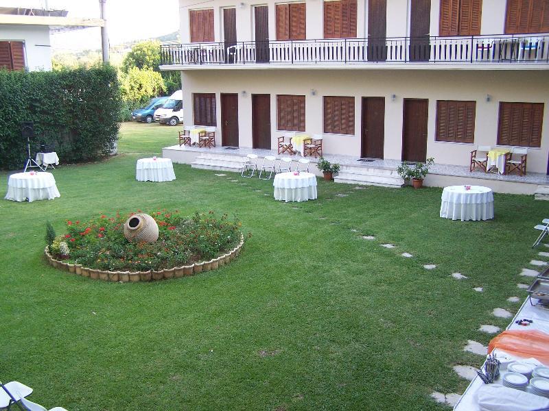 Avaton Hotel Ligourio Zewnętrze zdjęcie