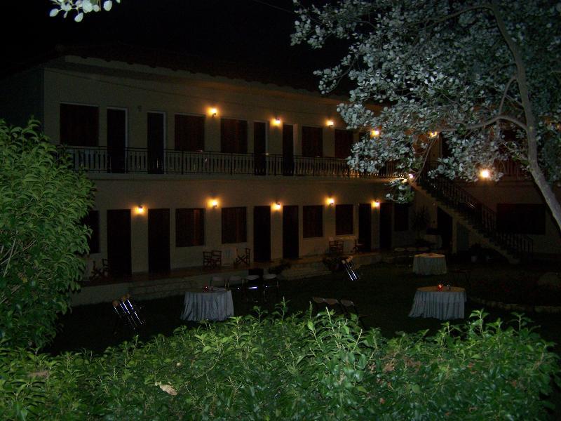 Avaton Hotel Ligourio Zewnętrze zdjęcie